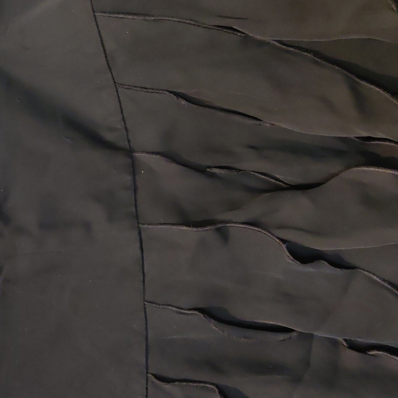 Very Sexy 100% Silk Skirt - Picture 2 of 6